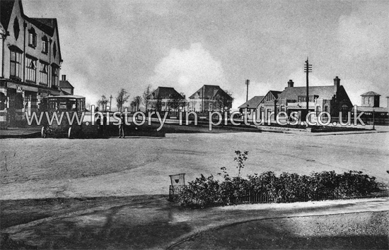 The Station and Square, Letchworth Garden City, Herts. c.1915